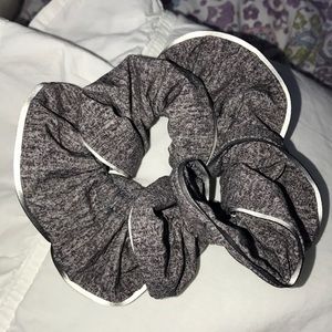 Lululemon scrunchie